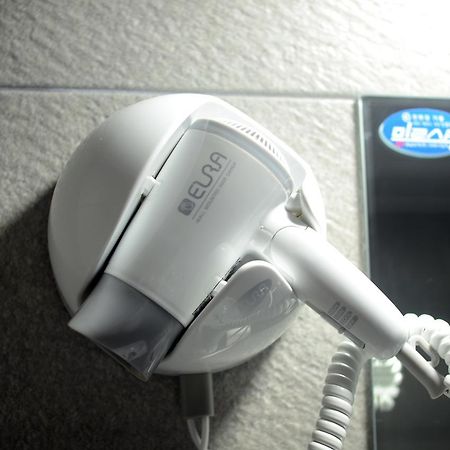 Kimchee Busan Station Guesthouse Dış mekan fotoğraf